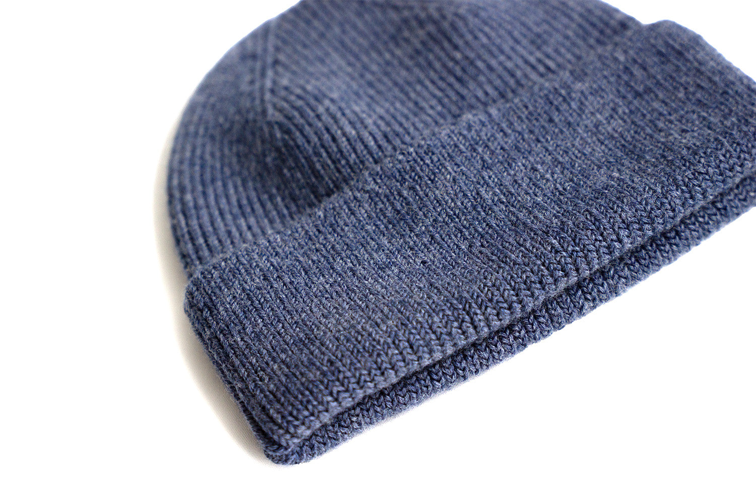 Washable Merino Seamless Beanie - Indigo