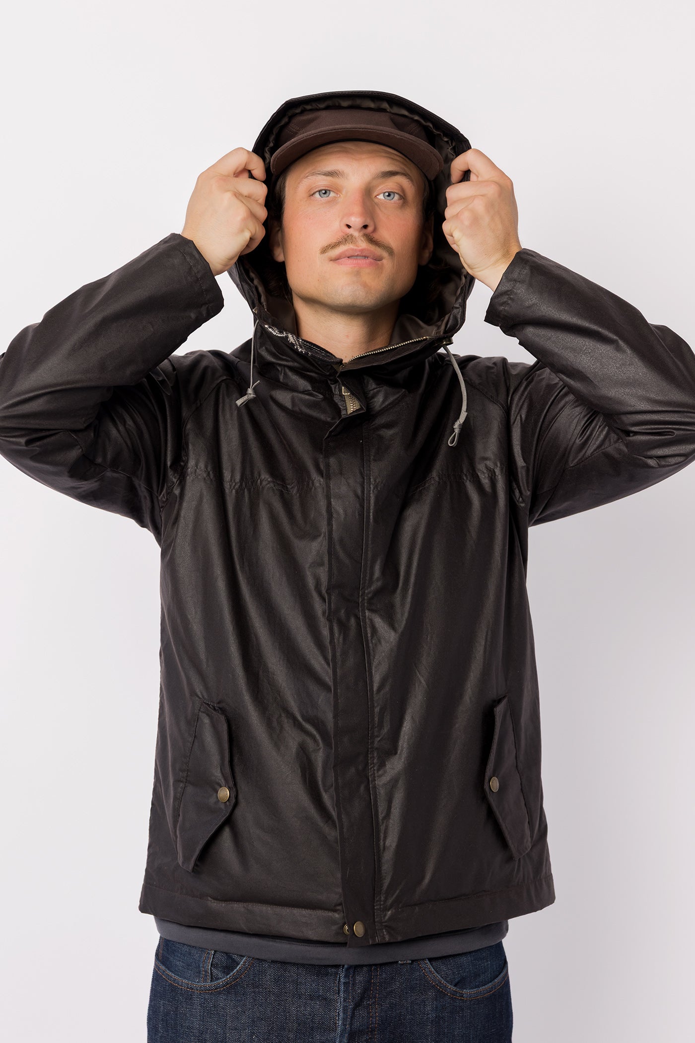 The Freeman – Waxed Cotton - Walnut