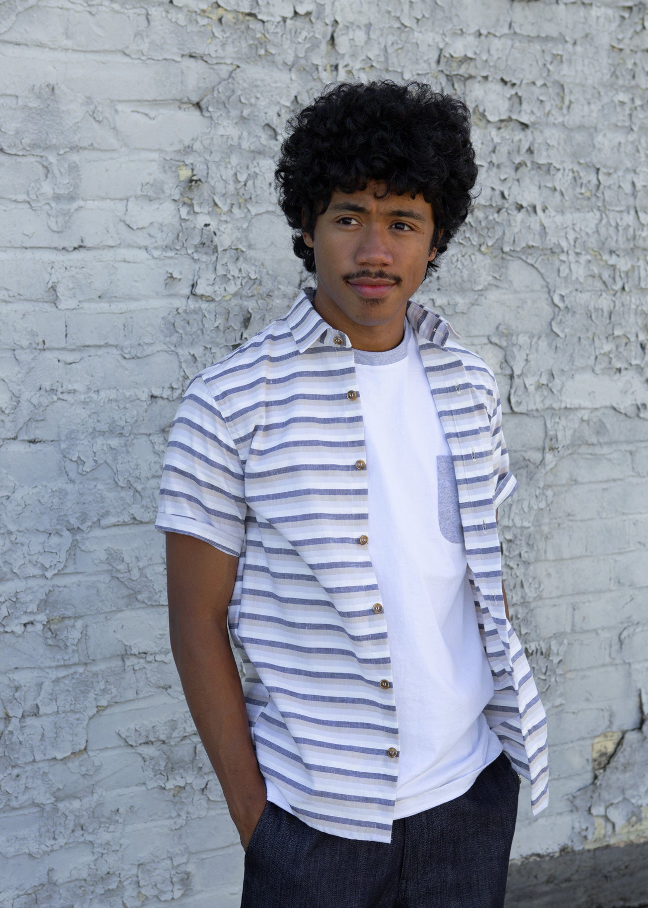 Freeman - Essential Tee - White and Gray Ringer